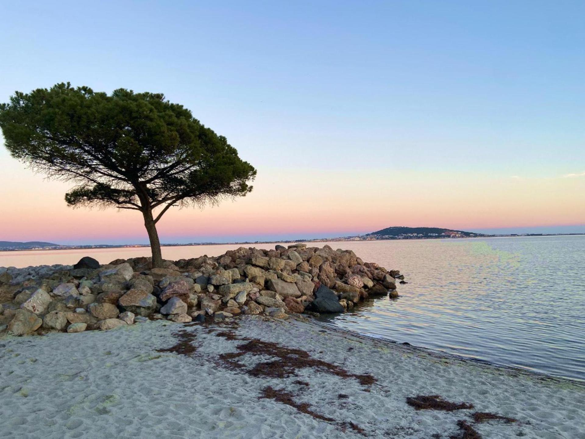 Romantic Maison De Pecheur Sparkling Sea Views Meze Luaran gambar